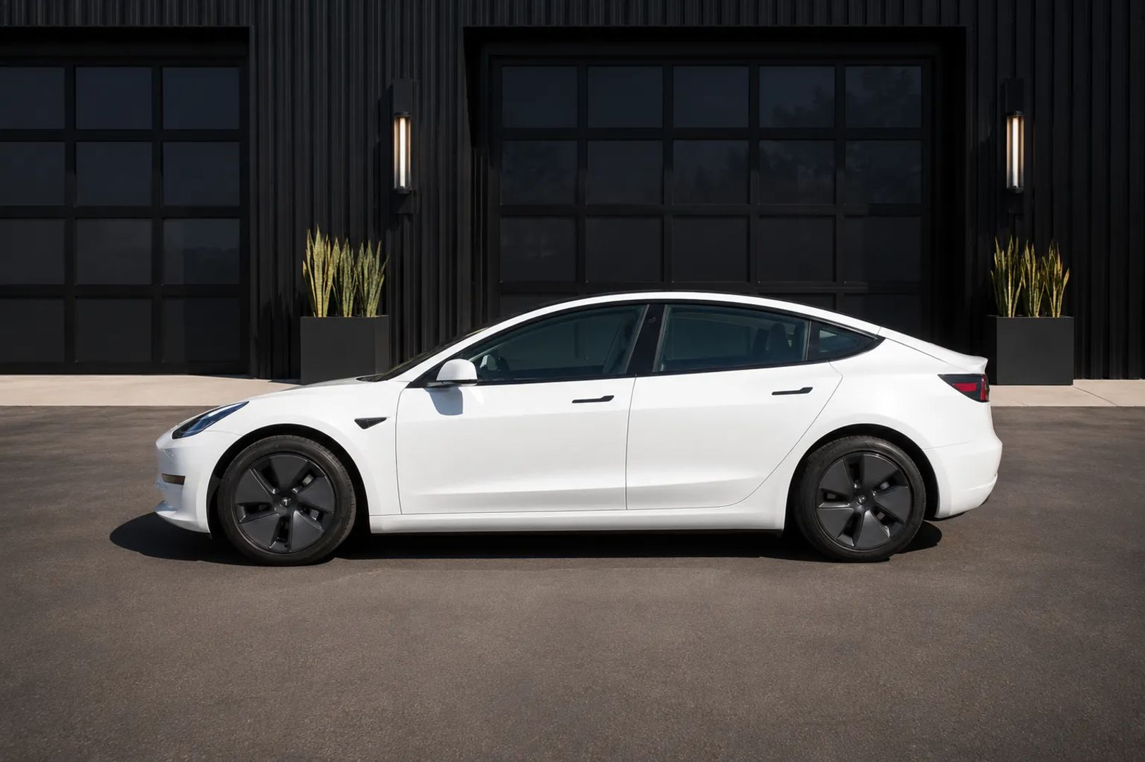tesla model 3 2023 5YJ3E1EA3PF596013 image tesla model 3 2023 5YJ3E1EA3PF596013 image